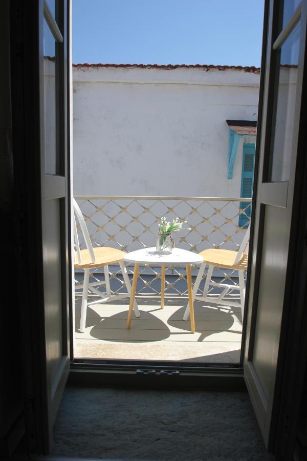 L Anima Boutique Suites Skiathos stad Exteriör bild
