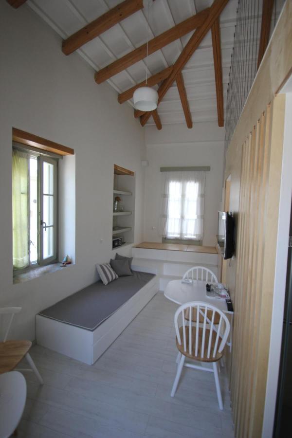L Anima Boutique Suites Skiathos stad Exteriör bild