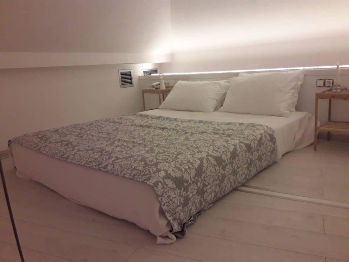 L Anima Boutique Suites Skiathos stad Exteriör bild